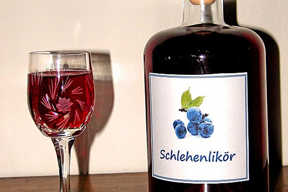 Schlehenlikör