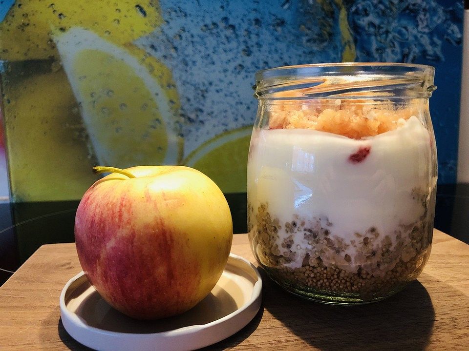 Power Frühstück mit Quinoa und frischen Früchten von lieschen_müller ...