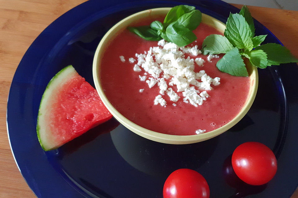 Kalte Tomaten-Melonen-Suppe