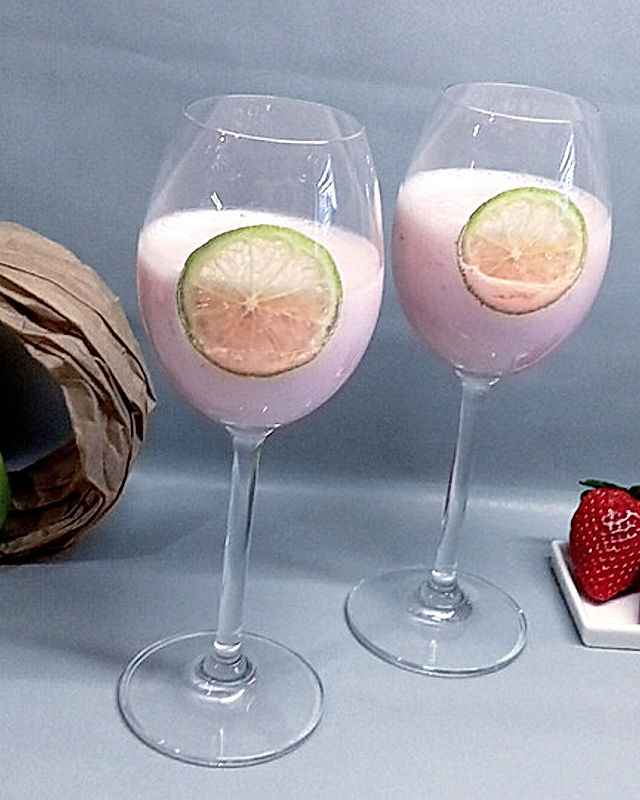 Erdbeer-Limetten-Drink