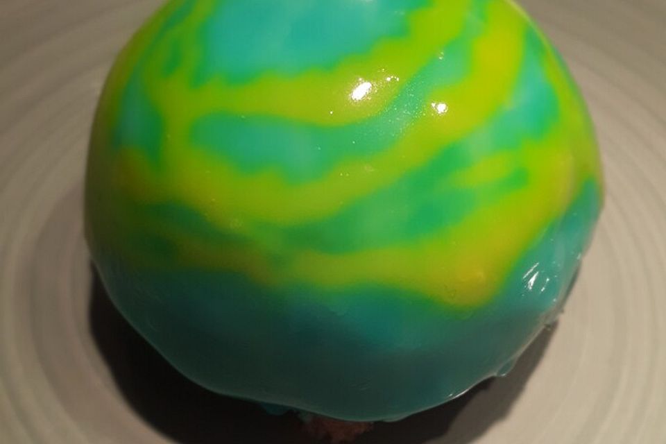 Mirror Glaze Mousse-Törtchen