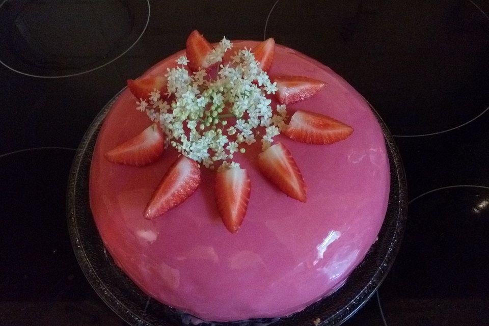 Mirror Glaze Eistorte - Beeren-Cheesecake