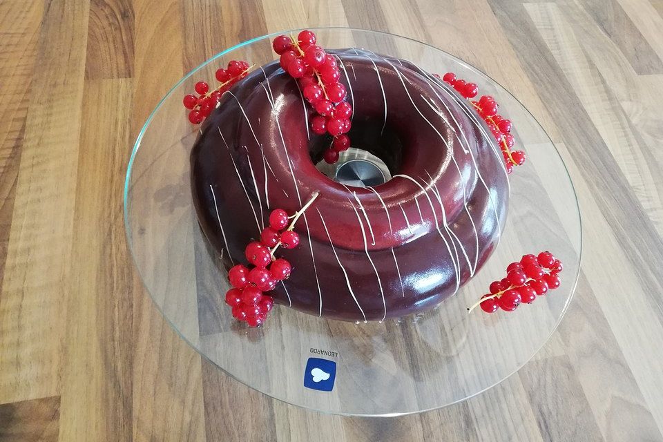 Mirror Glaze Eistorte - Beeren-Cheesecake