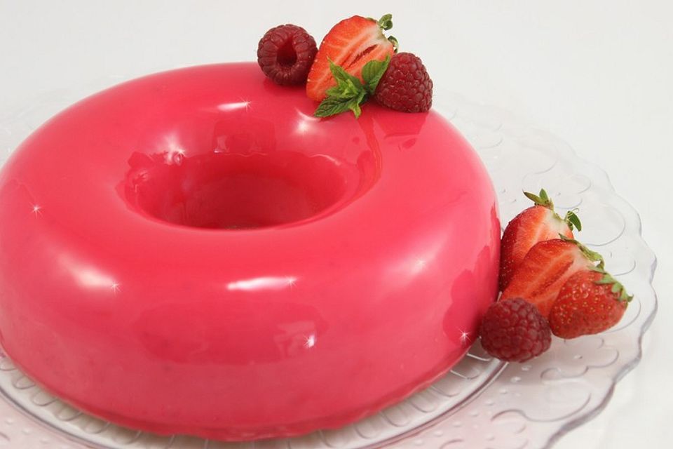 Mirror Glaze Eistorte - Beeren-Cheesecake