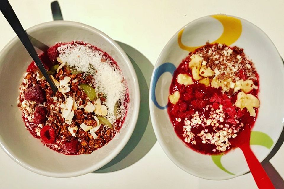 Beeren-Smoothie-Bowl