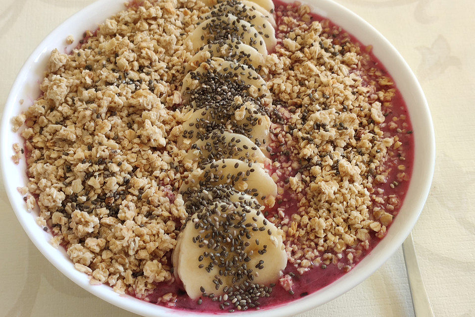 Beeren-Smoothie-Bowl