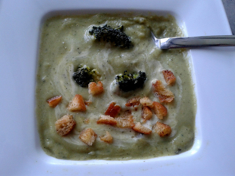 Brokkoli-Käsecreme-Suppe von He-fe| Chefkoch
