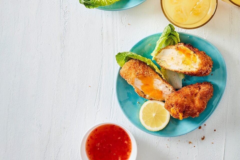 Chicken Nuggets mit Käsefüllung