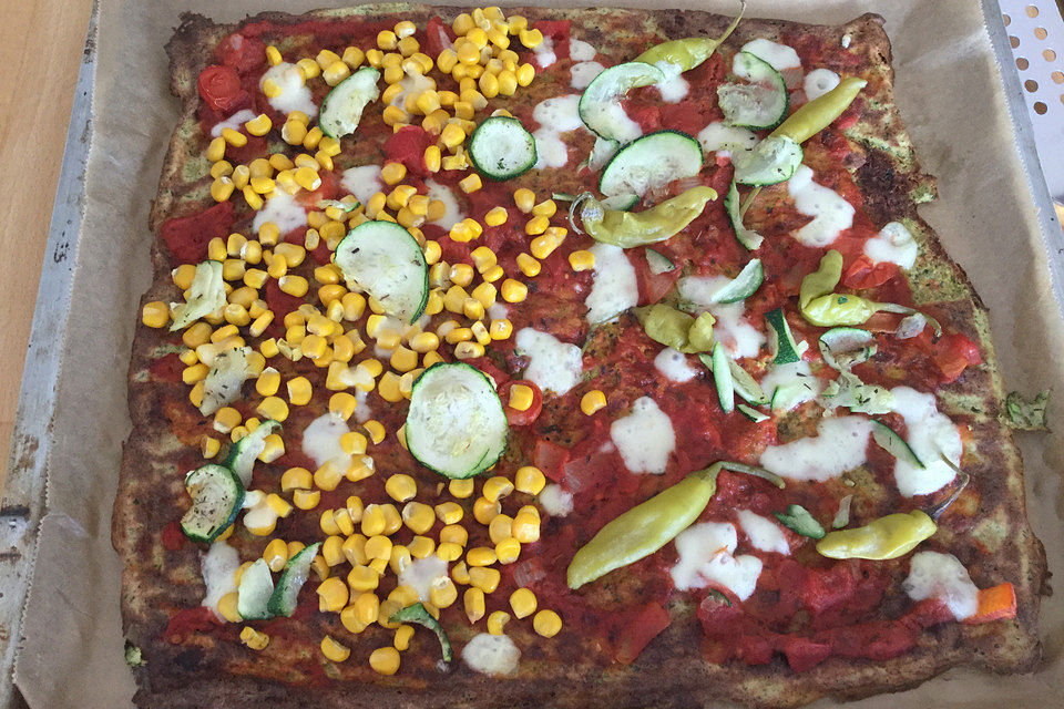 Low Carb Pizzaboden aus Zucchini