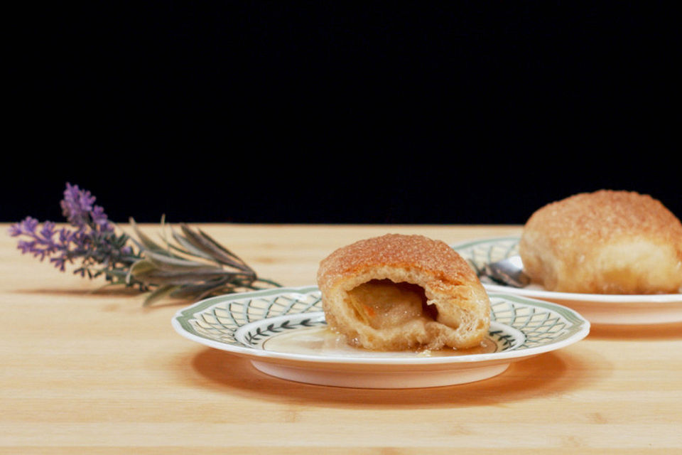 Süße Apfel-Ofen-Knödel