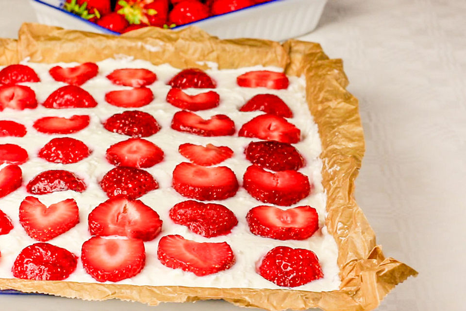 Schneller Erdbeer-Quarkkuchen