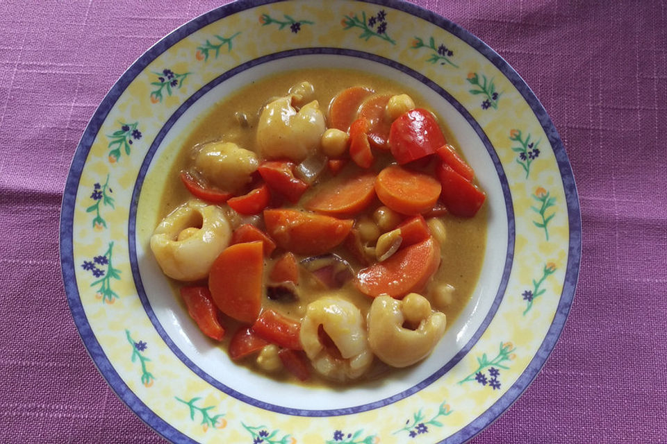 Veganes Litschi-Curry