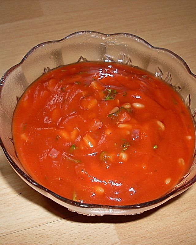 Tomaten-Schinken-Suppe mit Zartweizen