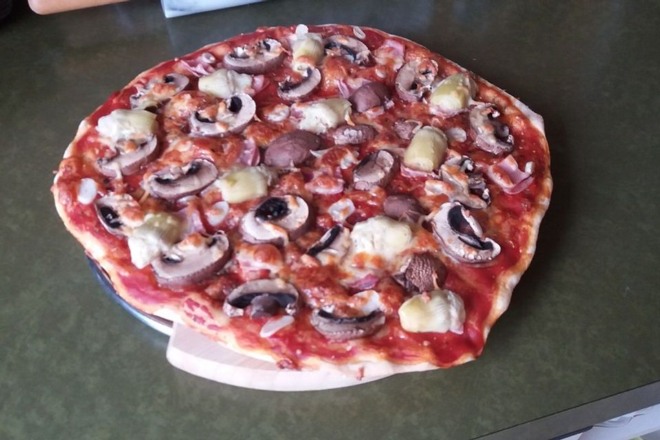 Leichte Pizza