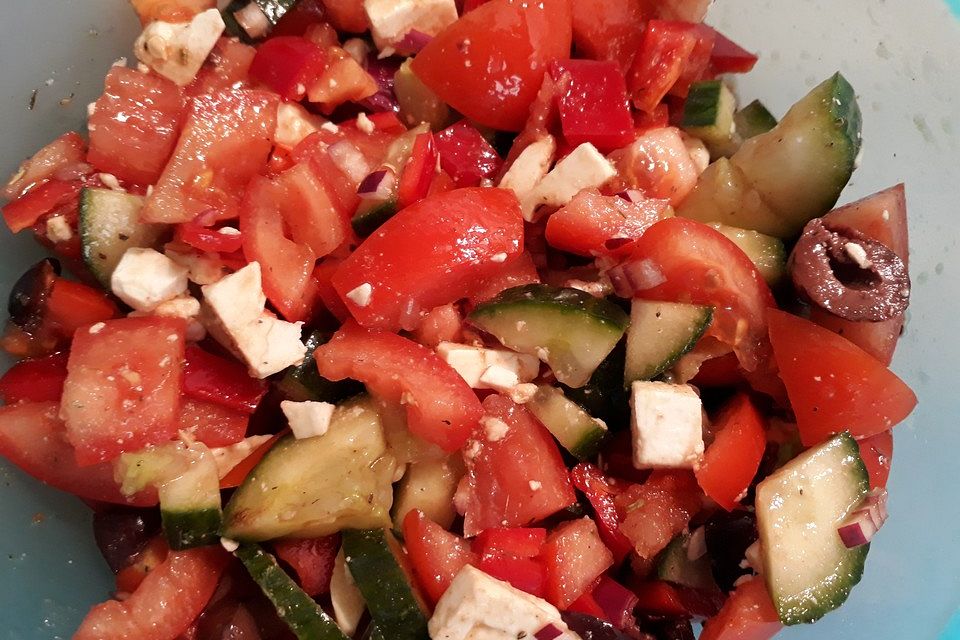 Bauernsalat mit Feta