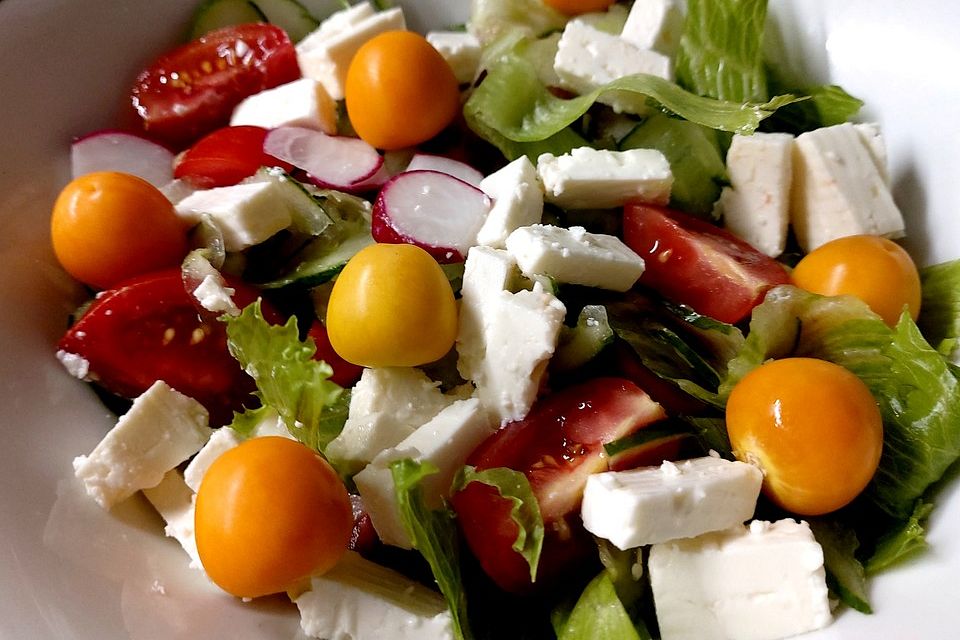 Bauernsalat mit Feta