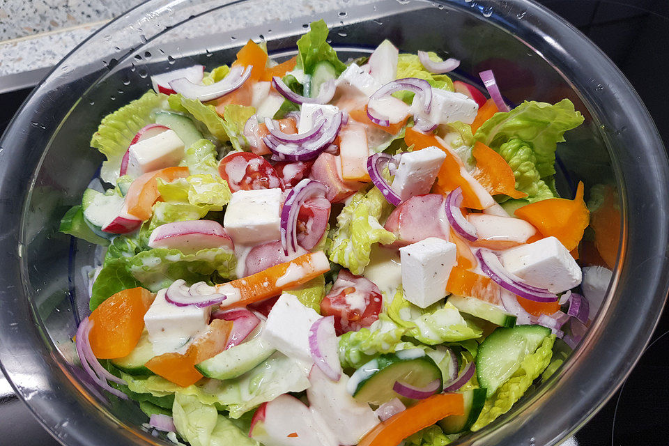 Bauernsalat mit Feta