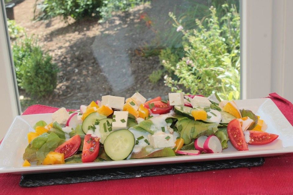 Bauernsalat mit Feta