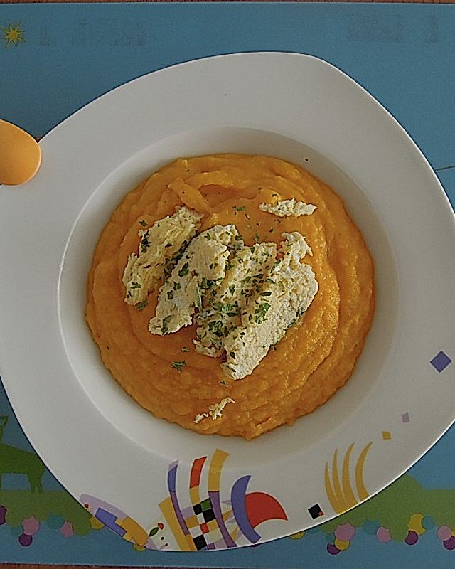 Karottensuppe mit Kräuter - Eierstich