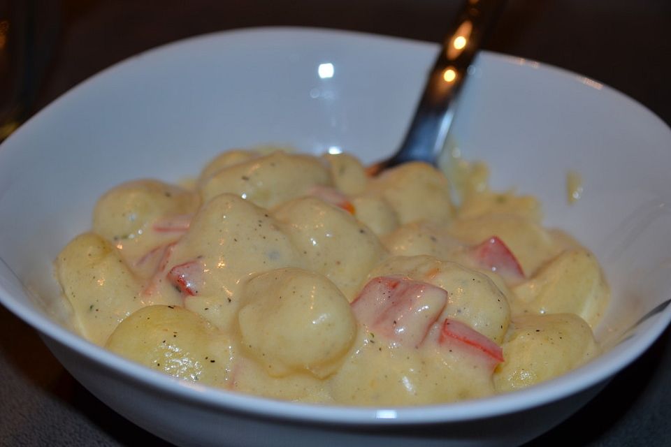 Gnocchi mit Paprika und Cocktailtomaten