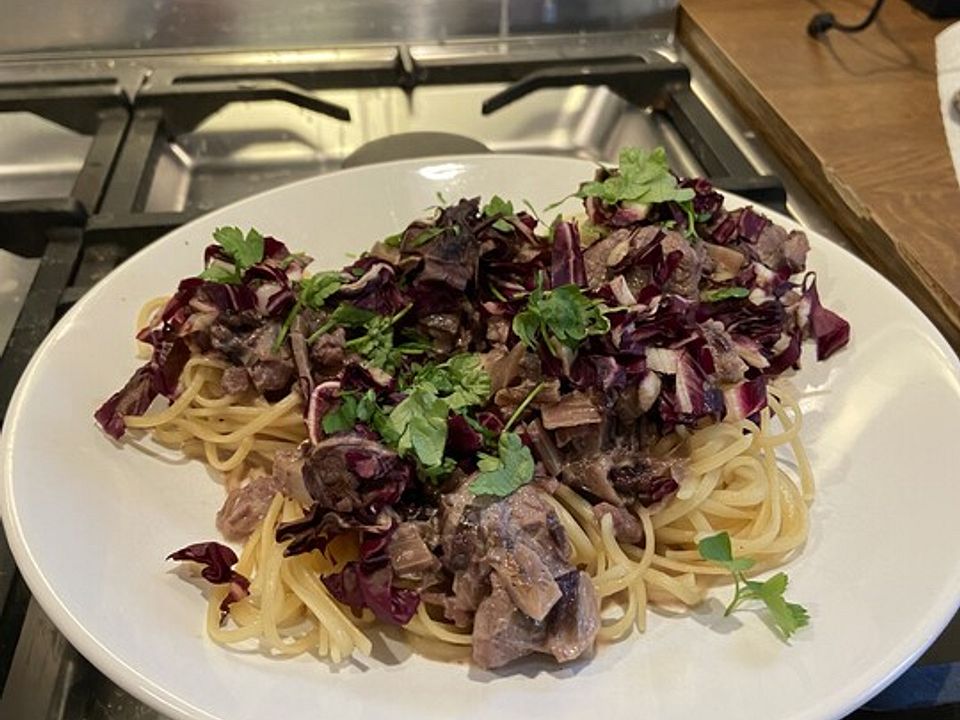 Tagliatelle mit Schweinefilet und Radicchio von Colli27| Chefkoch