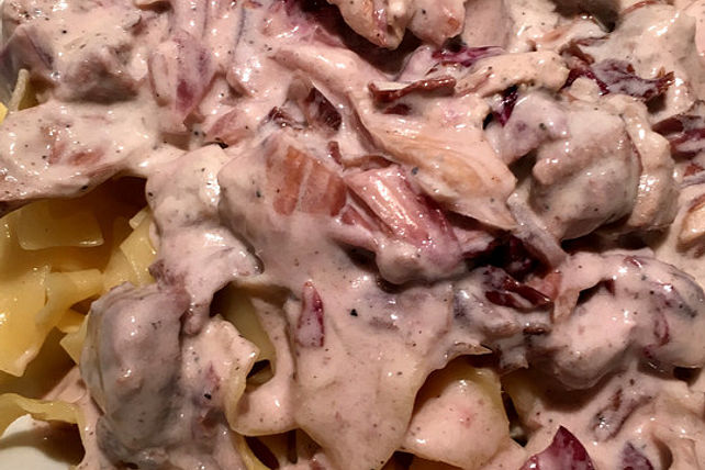 Tagliatelle mit Schweinefilet und Radicchio von Colli27| Chefkoch