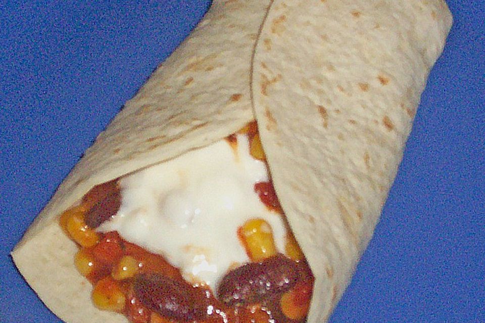 Mexikanische Tortilla - Wraps mit Hähnchenfüllung