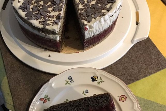 Mohn - Kirsch - Torte von hippo62| Chefkoch