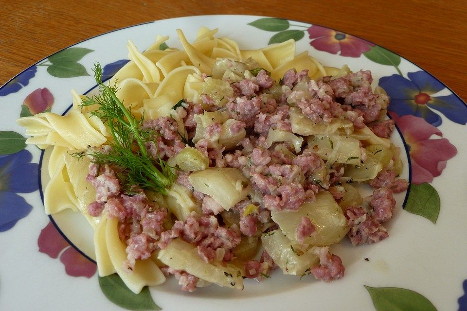 Pasta mit Fenchel und Salsiccia