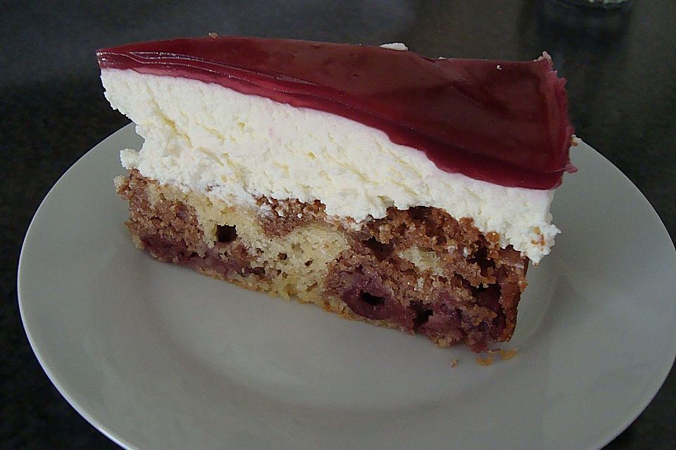 Rotkäppchen Torte