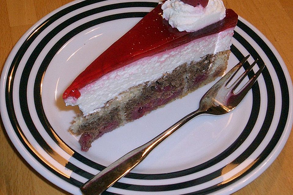 Rotkäppchen Torte