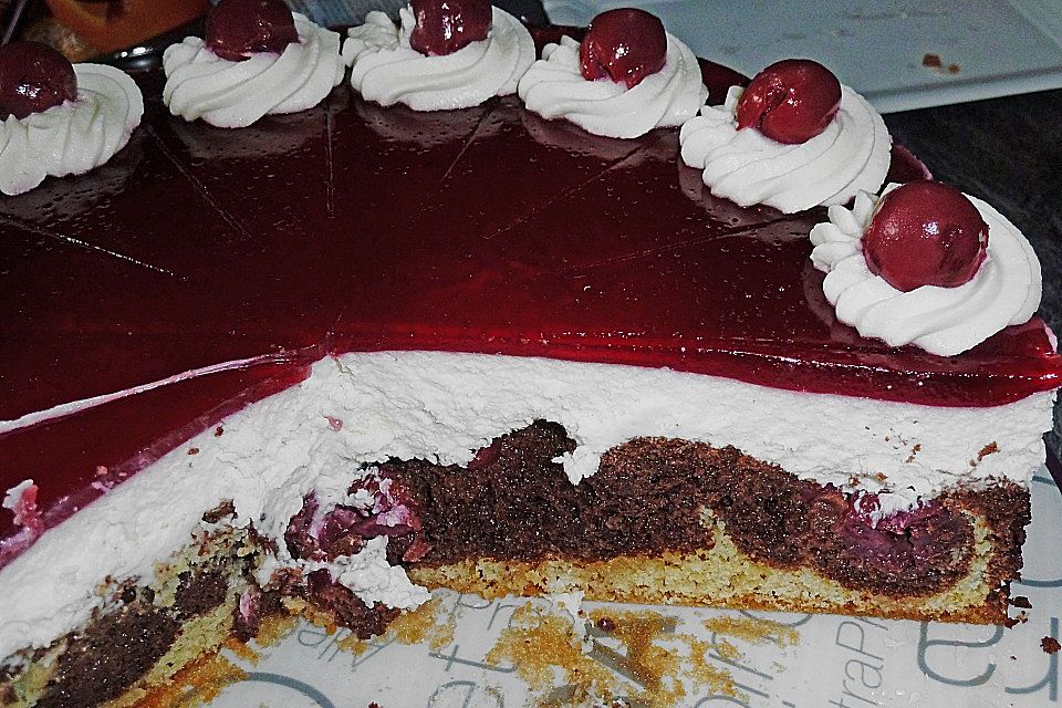 Rotkäppchen Torte