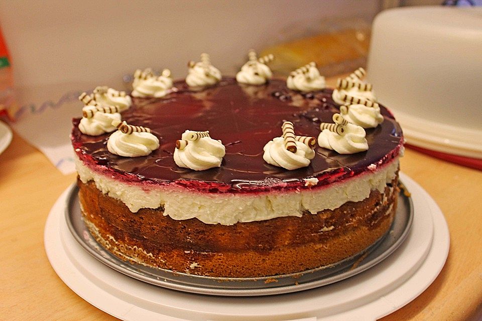 Rotkäppchen Torte