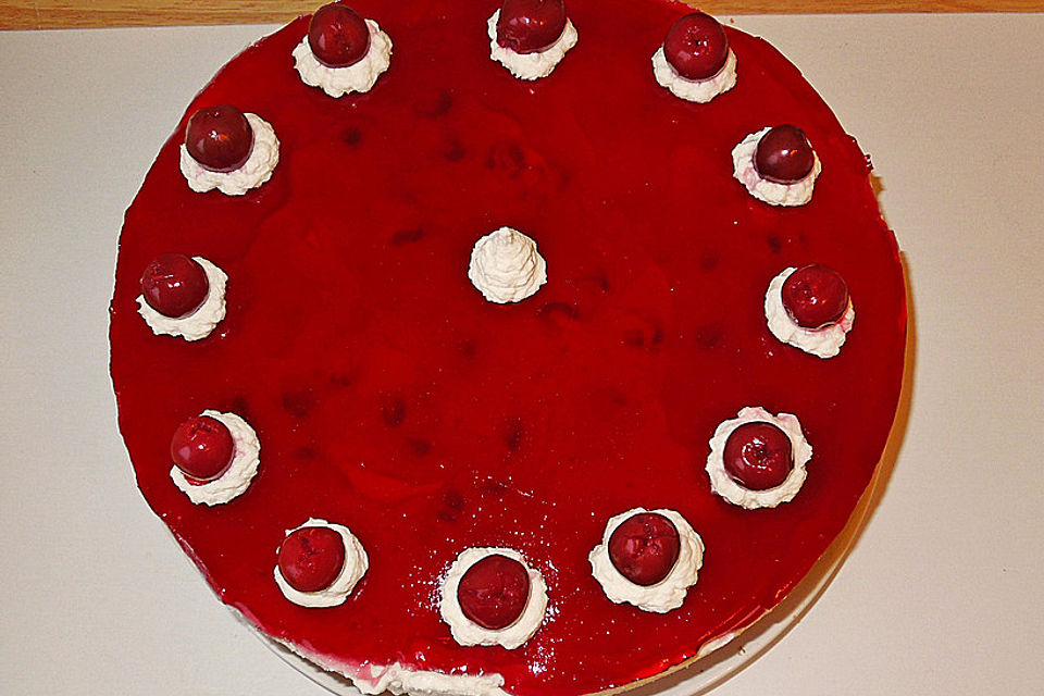 Rotkäppchen Torte