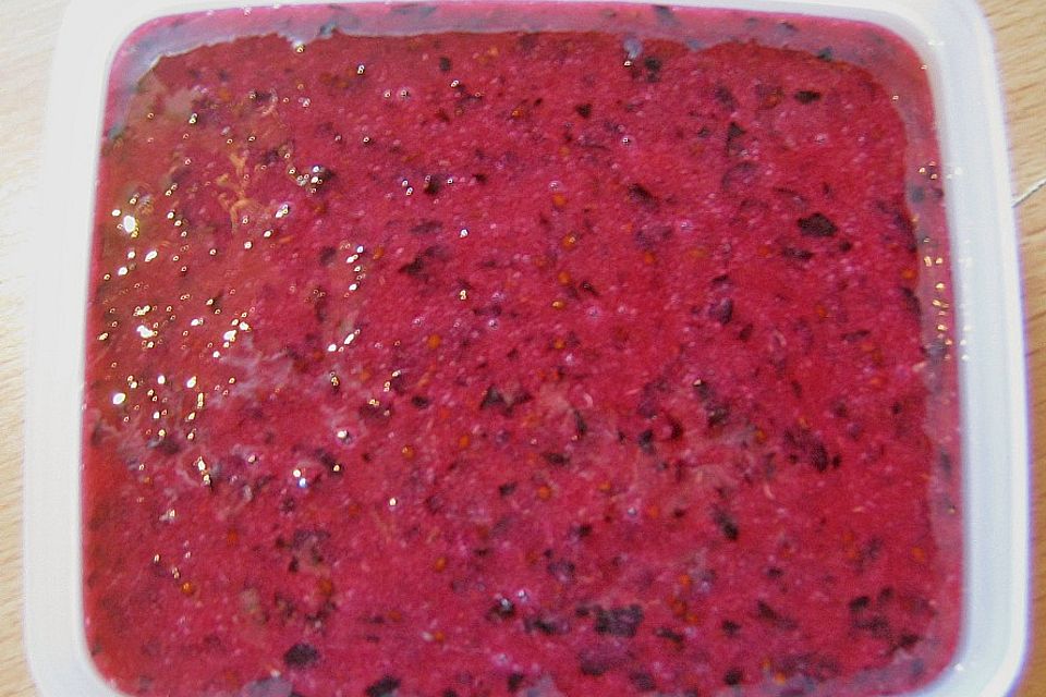 Schwarze Johannisbeer - Marmelade, roh