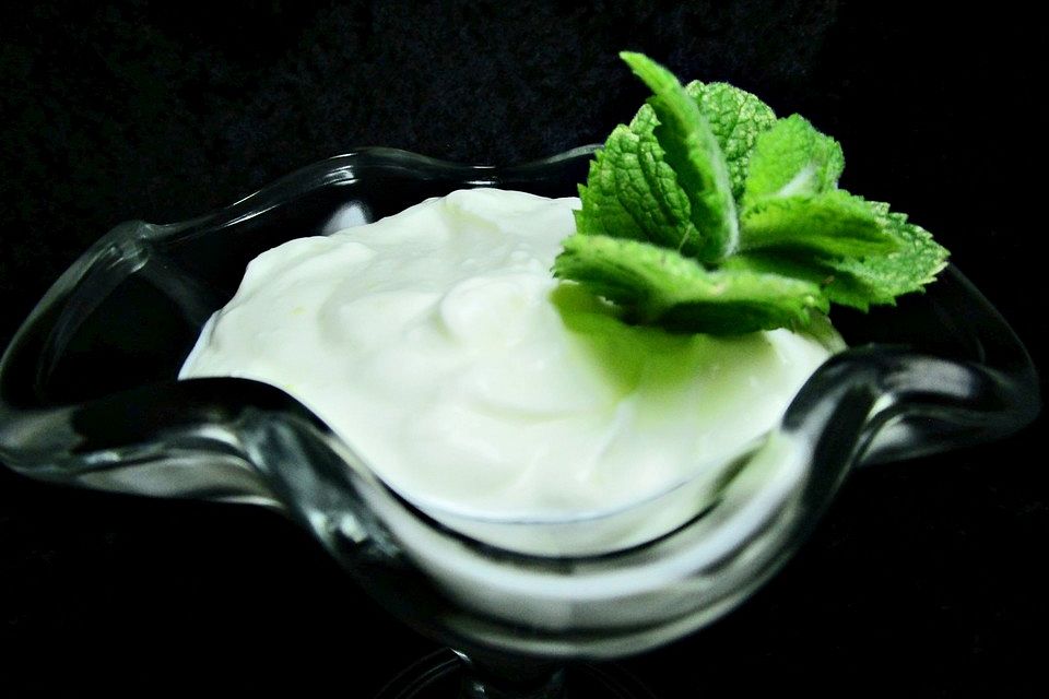 Quark-Joghurt-Zitronen-Mousse