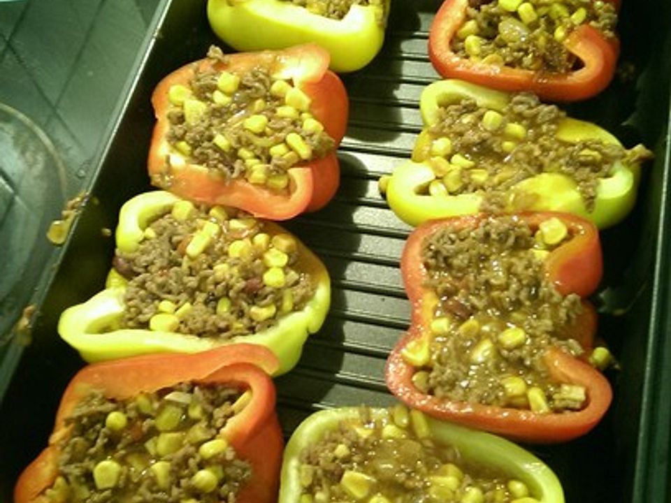 Gefüllte Paprika "Chili con Carne" von McMoe Chefkoch