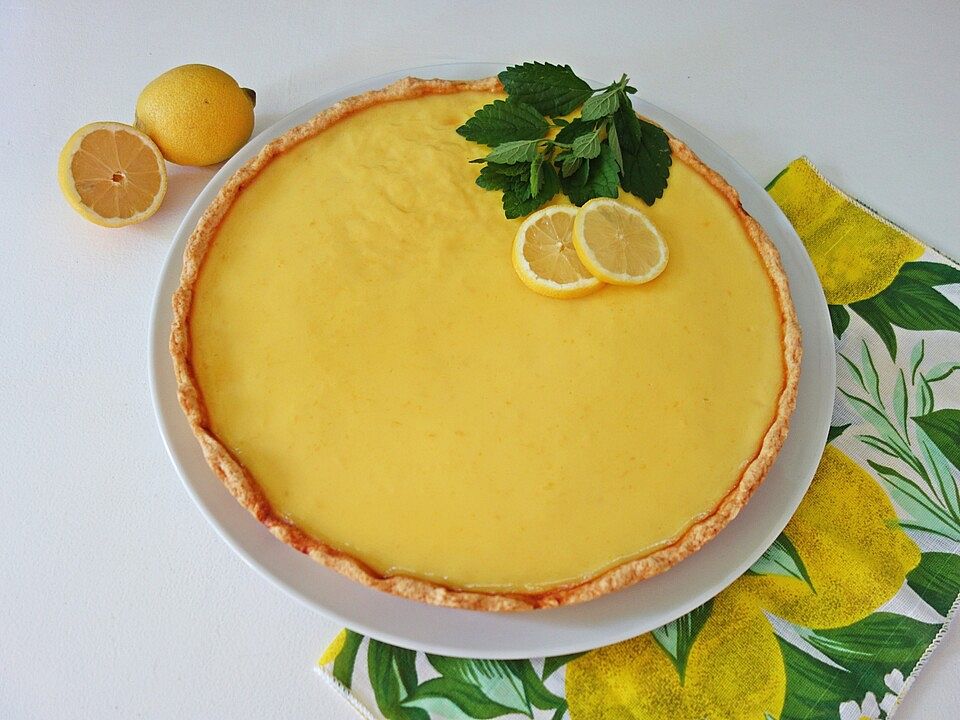 Zitronen-Buttermilch-Tarte von Njammm| Chefkoch