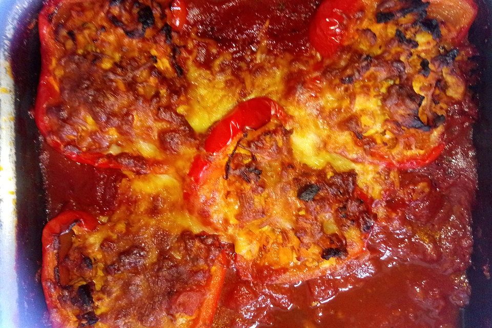 Gefüllte Paprika mit Hähnchen