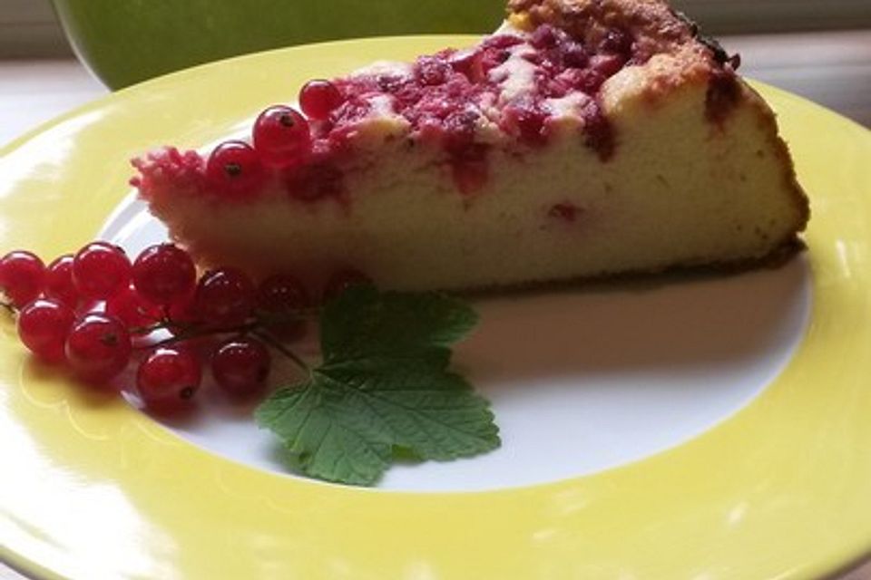 Johannisbeer-Grieß-Quark-Kuchen