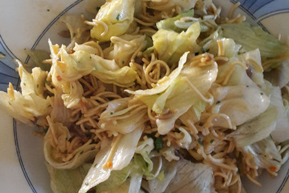 Mie-Nudel-Salat