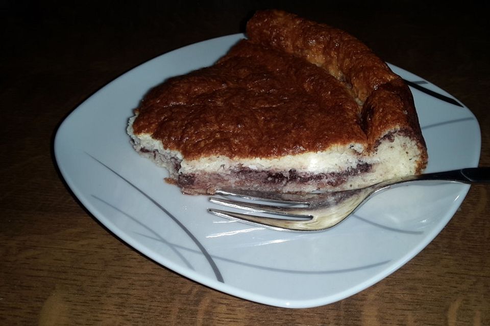 Low carb Käsekuchen mit Schokoladenkern