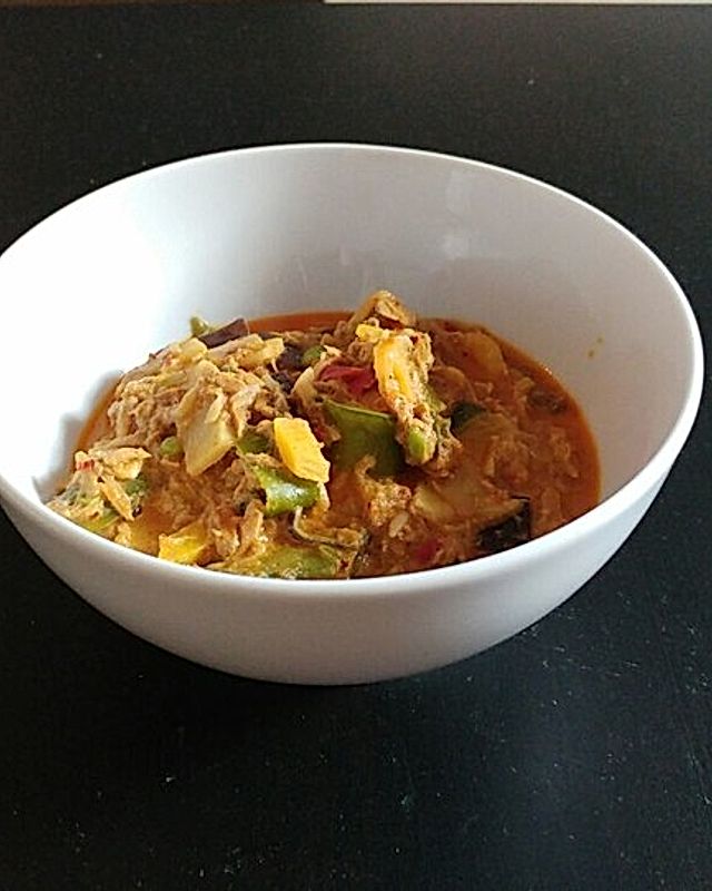Asiatische Thunfisch-Curry-Kokos-Pfanne