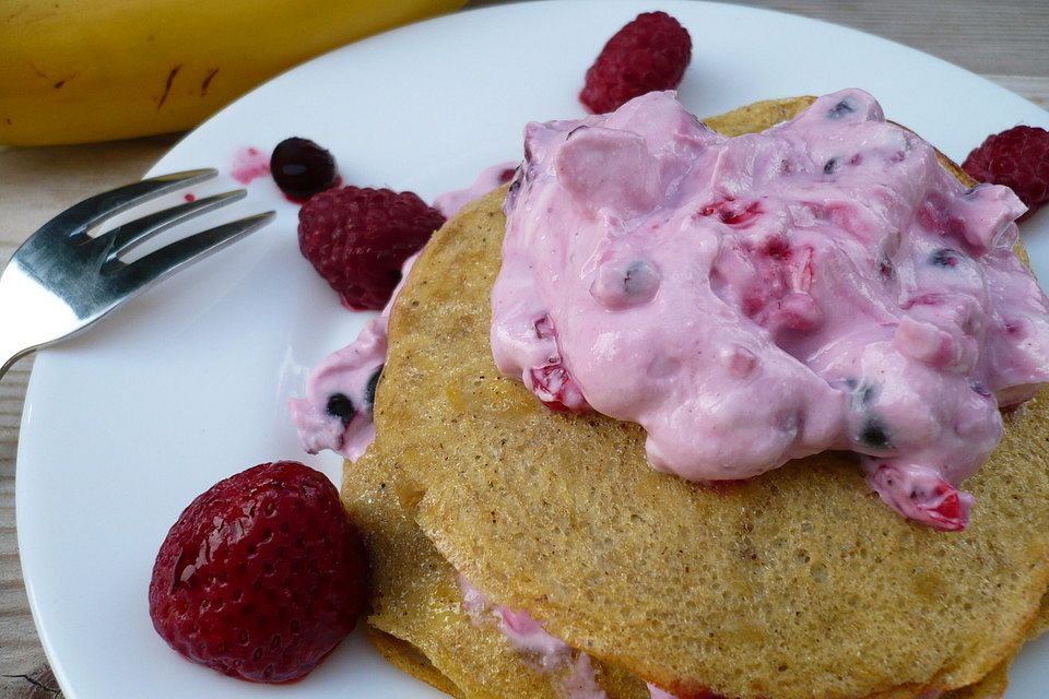 Pfannkuchentörtchen aus Bananen mit Quark