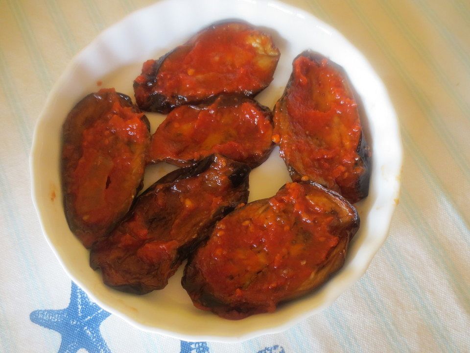 Auberginen-Antipasti mit Tomatensauce von Brutzelbaby| Chefkoch