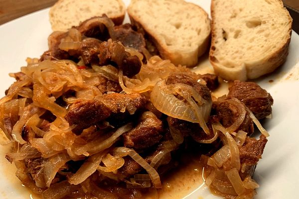 Zwiebelfleisch aus dem Crockpot von FrauFossibär | Chefkoch