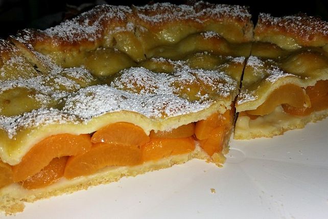 Gedeckter Aprikosenkuchen von _Cherrylein_| Chefkoch