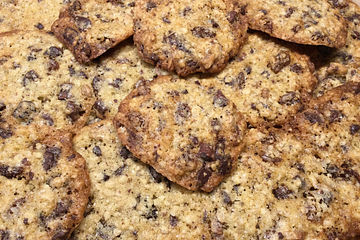 Urmelis Vollkorn-Schokocookies mit Feigen und Nüssen