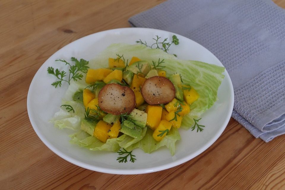 Mango-Avocado-Salat mit Kräuterseitlingen