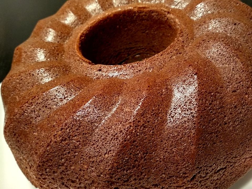 Flaumiger Schoko - Nuss - Kuchen mit Joghurt von süßli-regi| Chefkoch